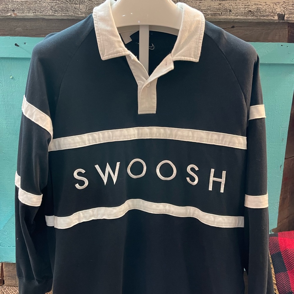 Nike SWOOSH sweatshirt